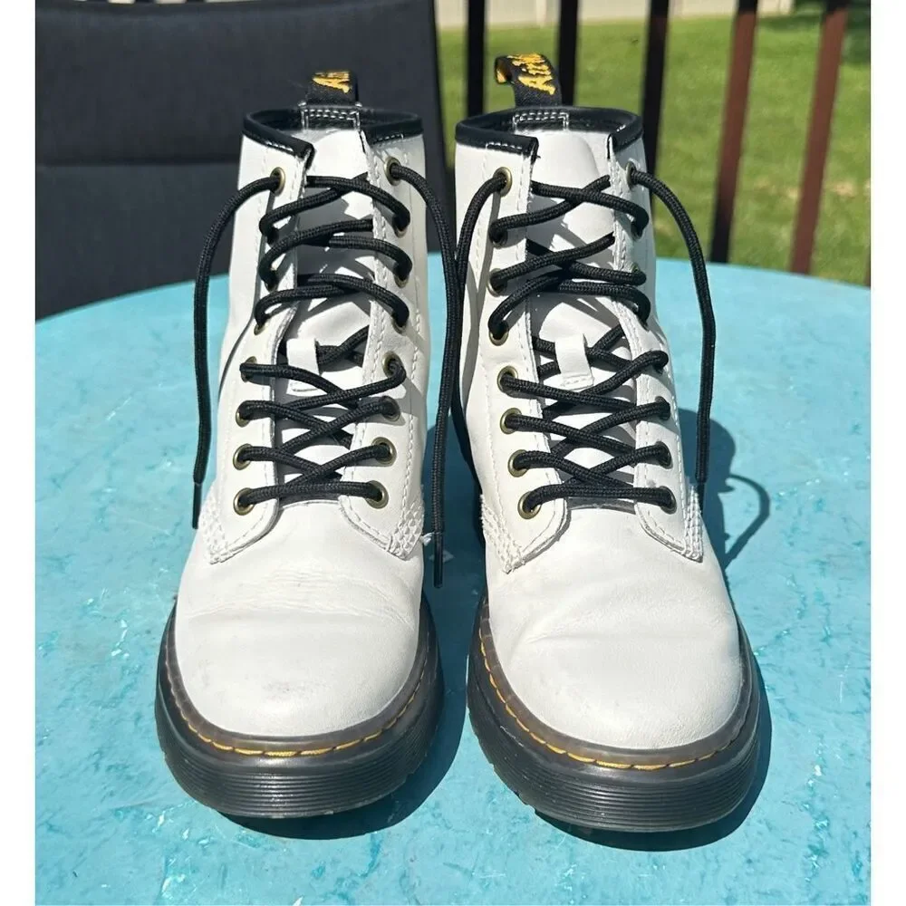 Dr Martens Docs 1460‎ 8-eyelet Soft Smooth White Leather Boots Women Size 5